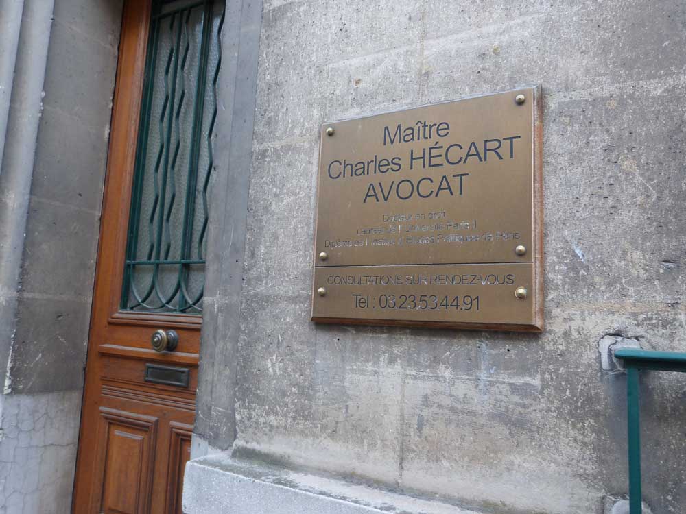 Entrée du cabinet de Maître HÉCART